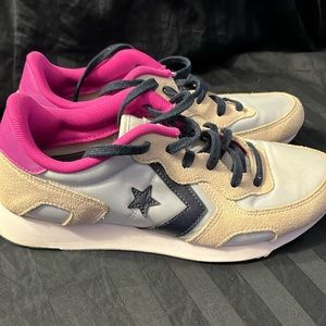 Women’s Size 7 CONVERSE ALL STAR 84 THUNDERBOLT SHOES